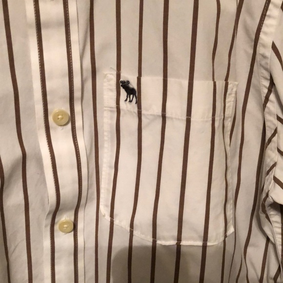 Long sleeve casual button down shirt - Picture 2 of 3
